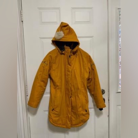 Yellow Parka - Picture 2 of 4